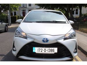 Toyota Yaris HY Hybrid SOL (w/grey) 4DR Auto, FSH - Image 4
