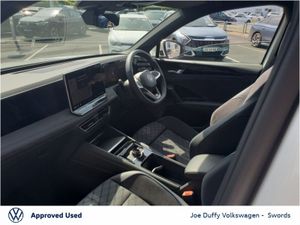 Volkswagen Tiguan Tiguan R-Line Tsi Phev S-A  R-Li - Image 4