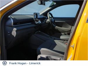 Volkswagen T-Roc R-Line 1.5 TSI (150 HP) 7 speed D - Image 4