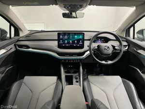 Skoda Enyaq IV 80 - Reversing Camera - Ambient Lig - Image 4