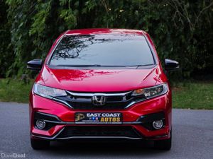 2018 Honda Fit 1.5 Petrol Hybrid Auto Top Spec GP5 - Image 4
