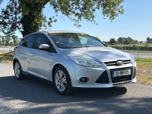 Ford Focus 2012 trade sale - Image 2