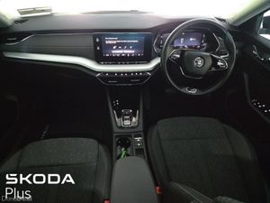 Skoda Octavia COMBI 2.0 TDI 115BHP DSG STYLE - Image 2