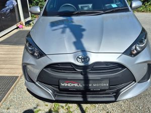 Toyota Yaris 1.0 Automatic - Image 3