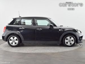 Mini Cooper Cooper D Auto - Image 2
