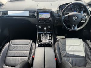 Touareg 3.0TDI 262HP 4MOTION *€333tax - Image 4