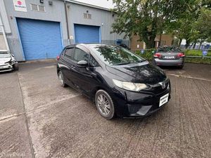 Honda Fit 1.5 Hybrid Petrol 2016 - Image 3