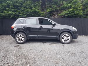 131 QASHQAI .. NCT 11/27.. GLASS ROOF .. LOW KMS - Image 3