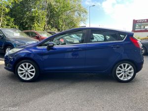 Ford Fiesta 1.2 PETROL TITANIUM **TINY MILEAGE** - Image 4