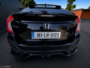 181 Honda Civic 1.5 VTEC SPORT Low kms - Image 4