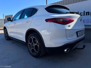191 Alfa Romeo Stelvio 2.2 JTD 210hp Speciale AWD - Image 3