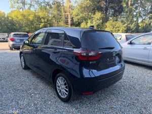 Honda Fit 2025 - Image 4