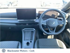 Volkswagen T-Roc 1.5TSI 150BHP R-LINE MILD HYBRID - Image 3