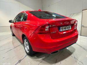 2015 Volvo S60 D4 (181hp) ES - Image 4