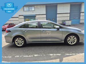 Toyota Corolla /IRISH CAR/2023/HYBRID/AUTO - Image 4
