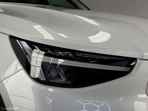 Volvo XC40 Rchrg Core EXT*FRONT HEATED SEATS*MULTI - Image 3