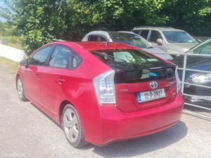 2012 Toyota Prius Hybrid New Nct Low Km's - Image 2