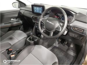 Dacia Sandero STEPWAY EXTREME TCE - Image 4