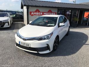 Toyota Corolla 2017 - Image 2
