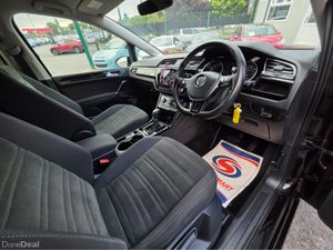 Volkswagen Touran ( 172 REG ) HIGHLINE EDITION 1.4 - Image 4