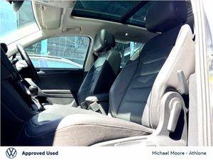 Volkswagen Tiguan 2.0 TDI 150HP R-Line DSG - Image 3