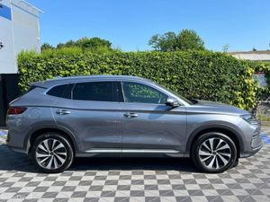 BYD SEAL U U COMFORT DM-I 1.5 HYBRID // OPENING PA - Image 3