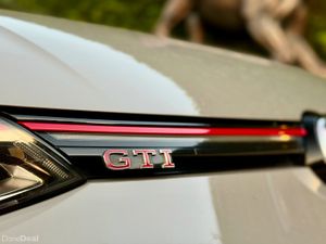 VW GOLF GTI CLUBSPORT DSG 300BHP - Image 3