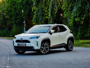 2021 Toyota Yaris Cross 1.5 Petrol Hybrid Auto G - Image 4