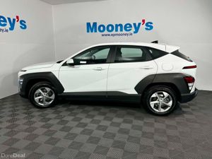 Hyundai KONA HYBRID SIGNATURE 1.6L PETROL COMPACT - Image 4