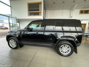 Land Rover Defender 3.0 Diesel Automatic 3 Seater - Image 3