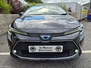 Toyota Corolla 1.8 HYBRID / WxB SPORT SPEC / TAX € - Image 4