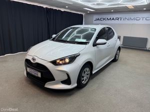 Toyota Yaris 1.0 Petrol - Image 4