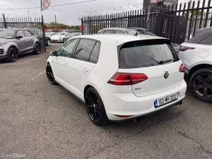 2015 Volkswagen Golf 2.0 GTI AUTO - Image 4