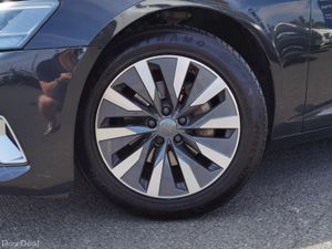 AUDI A6 2.0TDI AVANT AUTOMATIC DIESEL - Image 2