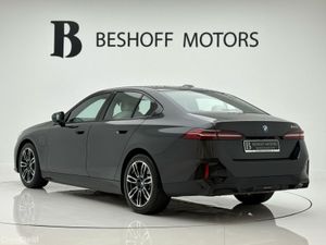 BMW 5-Series 530e M-SPORT=IVORY INTERIOR//ONLY 300 - Image 3