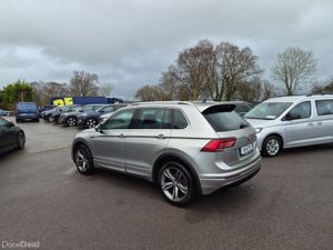 Volkswagen Tiguan R Line 2.0tdi M6F 150HP 5DR - Image 4