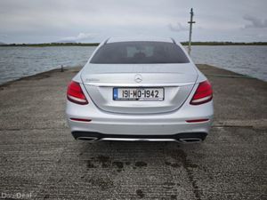 Mercedes-Benz E-Class E220 D AMG Line (Premium) - Image 4