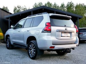 Toyota Land Cruiser LONG WHEEL BASE COMMERCIAL 2.8 - Image 4