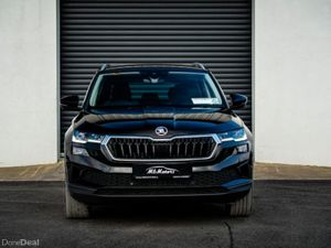 Skoda Karoq STYLE 2.0tdi 115HP 5DR *WINTER PACK* - Image 2