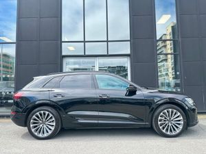 Audi Q8 e-tron 50 Quattro S-Line Auto EV - Image 3
