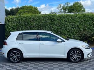 Volkswagen Golf HIGH SPEC 2.0 TDI AUTO // 360 SURR - Image 2
