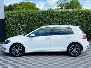 Volkswagen Golf HIGH SPEC 2.0 TDI AUTO // 360 SURR - Image 3