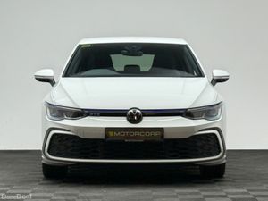 Volkswagen Golf GTE 1.4 TSI PHEV DSG - Image 2