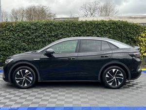 Volkswagen ID.5 PRO LIFE 77KWH // HEATED SEATS // - Image 3