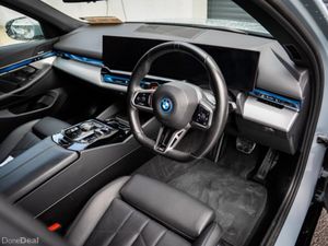 BMW i5 *SALE AGREED - SIMILAR ONE DUE IN* - Image 3