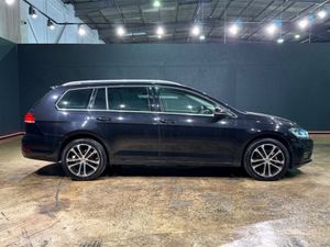 Volkswagen Golf AUTOMATIC 1.2L TFSI - REVERSE CAME - Image 3