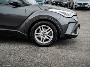 Toyota C-HR ICON - Image 4