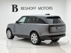 Land Rover Range Rover P460e HSE=HUGE SPEC//LIGHT - Image 3