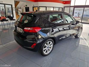 Ford Fiesta Trend Connected 1.1 075 M5 4DR - Image 4