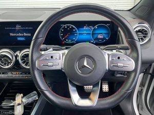 Mercedes-Benz EQB EQB350 4MATIC AMG-LINE PREMIUM 7 - Image 4